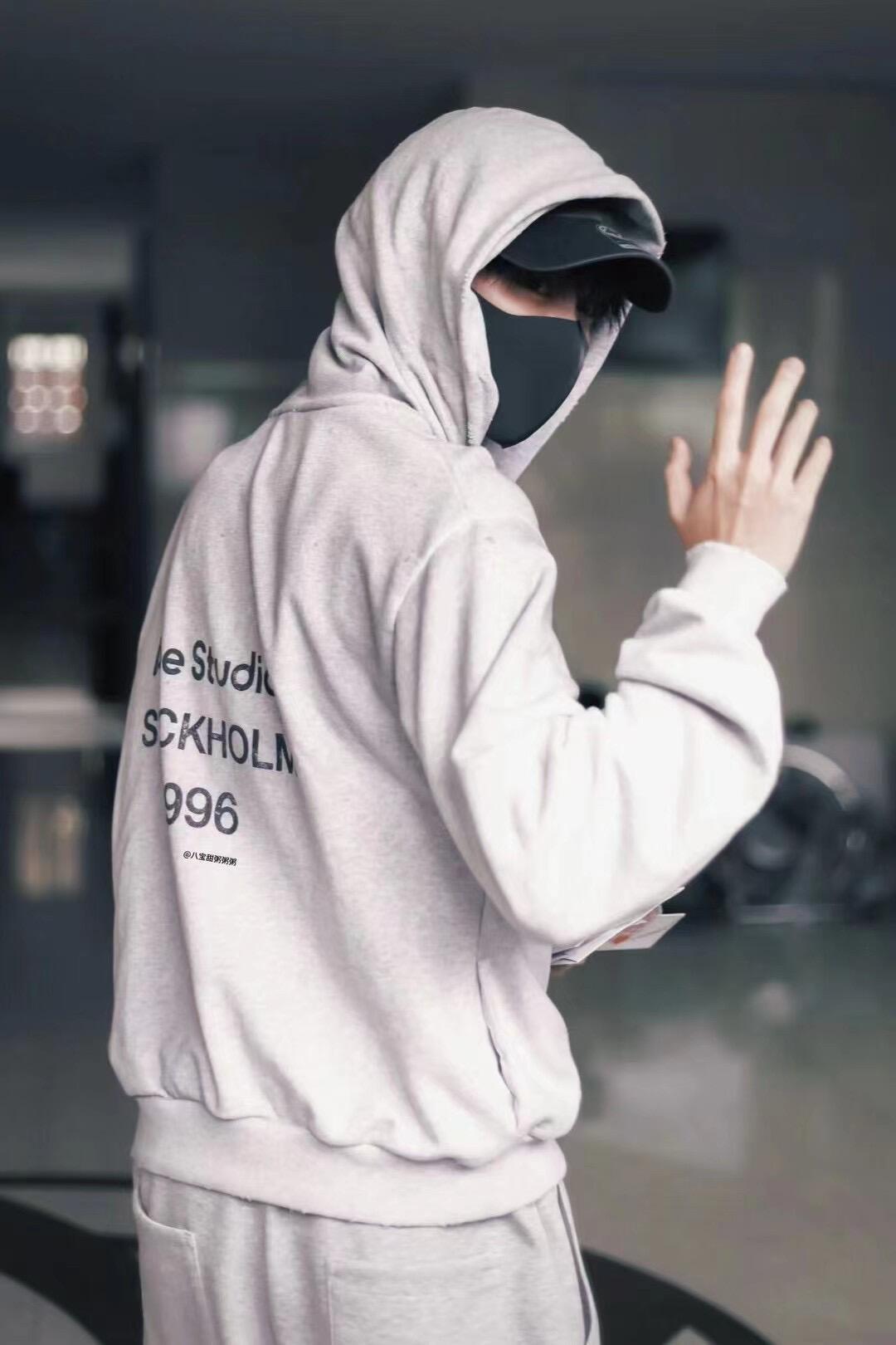 2026 New Model Acn Painted and Weathered Logo Hooded Sweatshirt (CC995-B55)