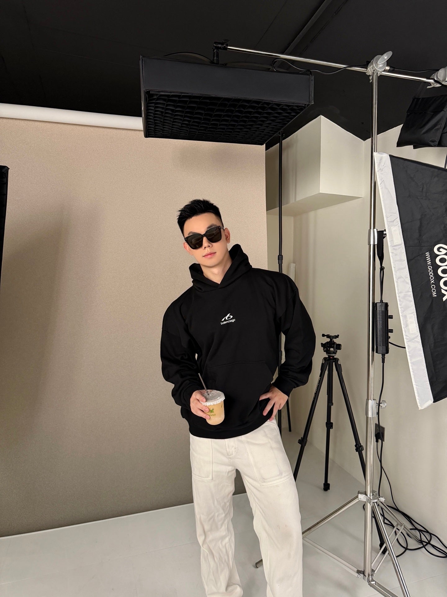 2026 New Style Balen Printed Hooded Sweatshirt (BB908-B00)