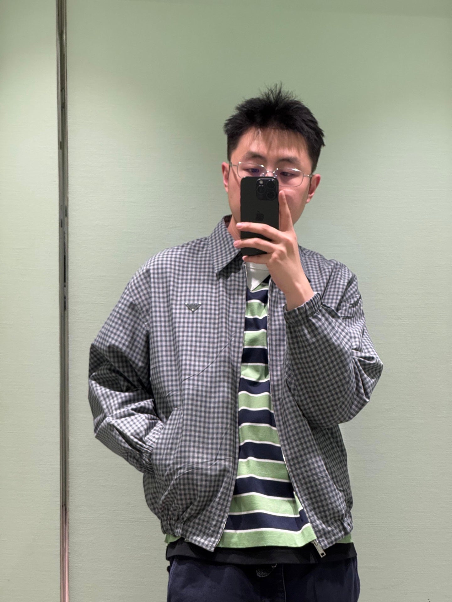 2026 New Model Triangle Brand Triangle Patterned Jacket (BB825-C05)