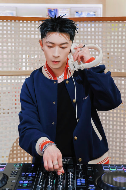 2026 New Model LY Embroidered Color-Contrasting Baseball Jacket (AA666-B60)