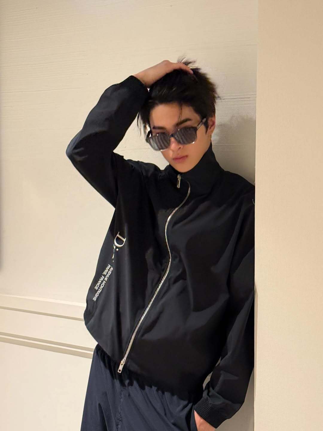 2026 New Style CD Embroidered Zipper Coat (BB897-B30)