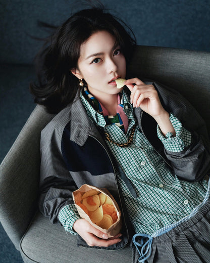 2026 Women's MM Logo Check Pattern Zip-Up Coat (FF797)
