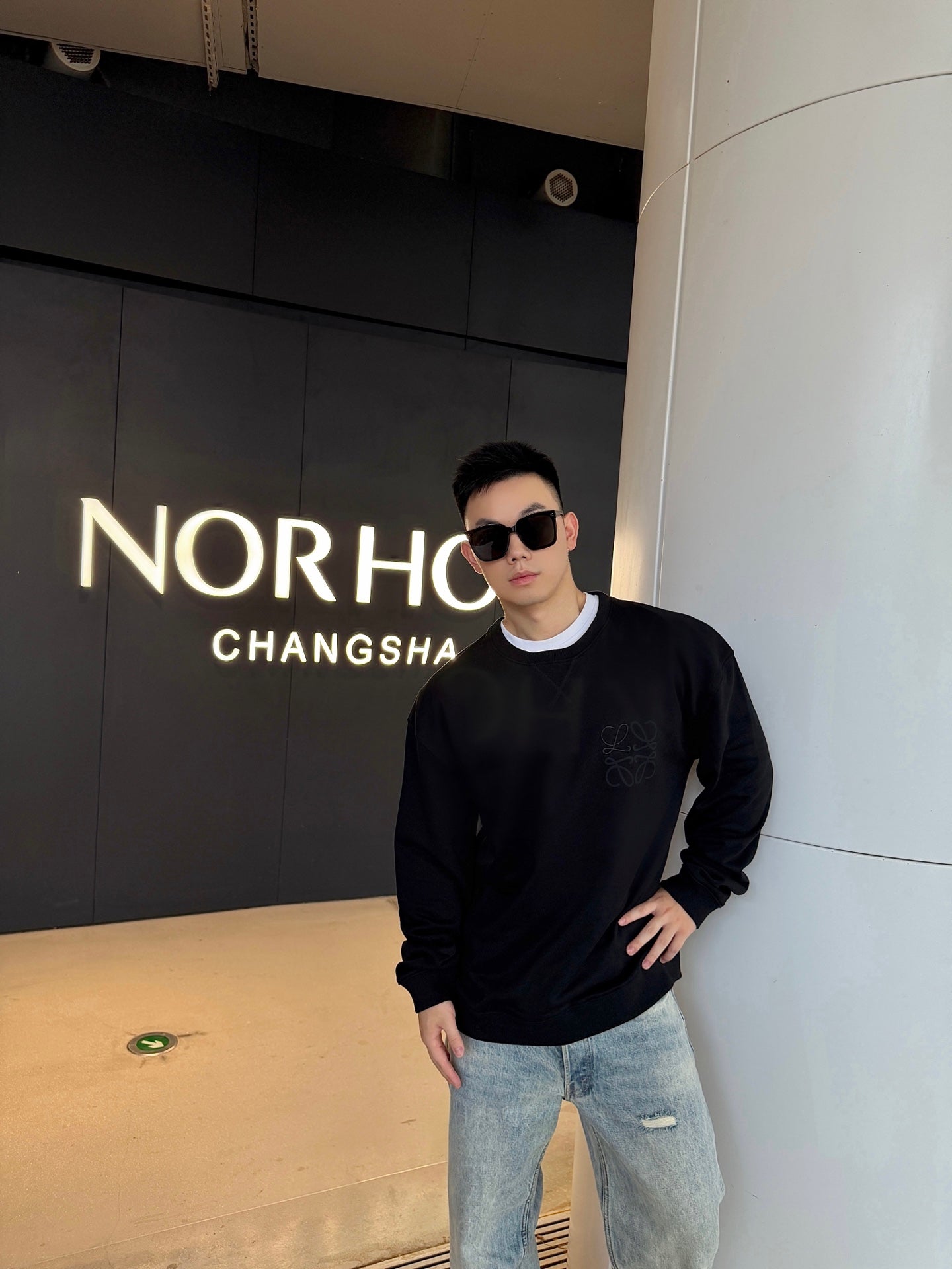 2026 New Style Way Embroidered Sweatshirt (BB905-A75)