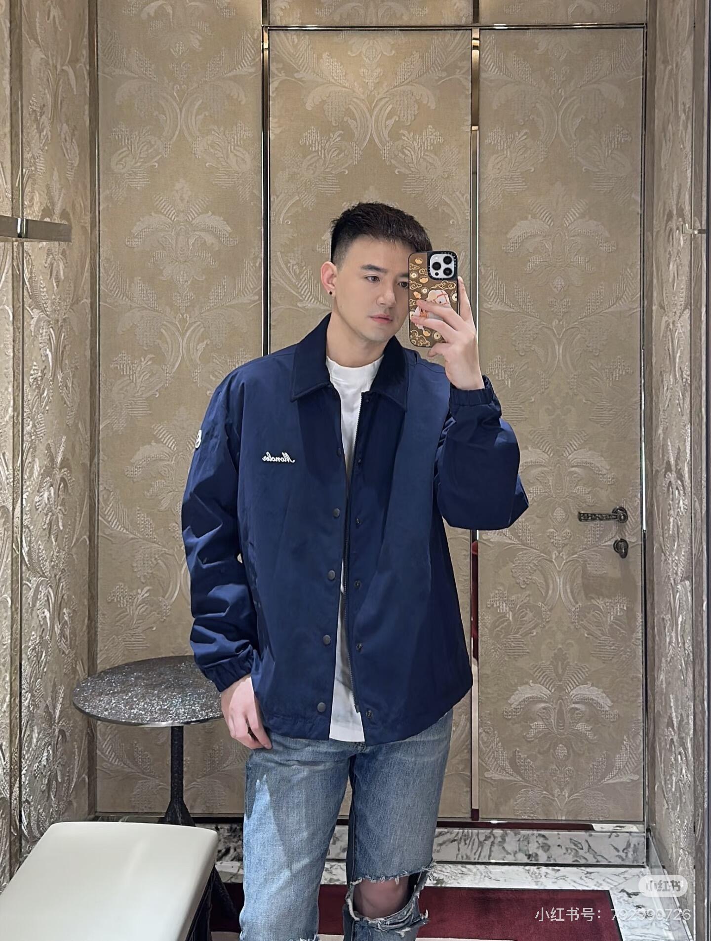 2026 New Model Mon Embroidered Logo Coat (AA625-B85)