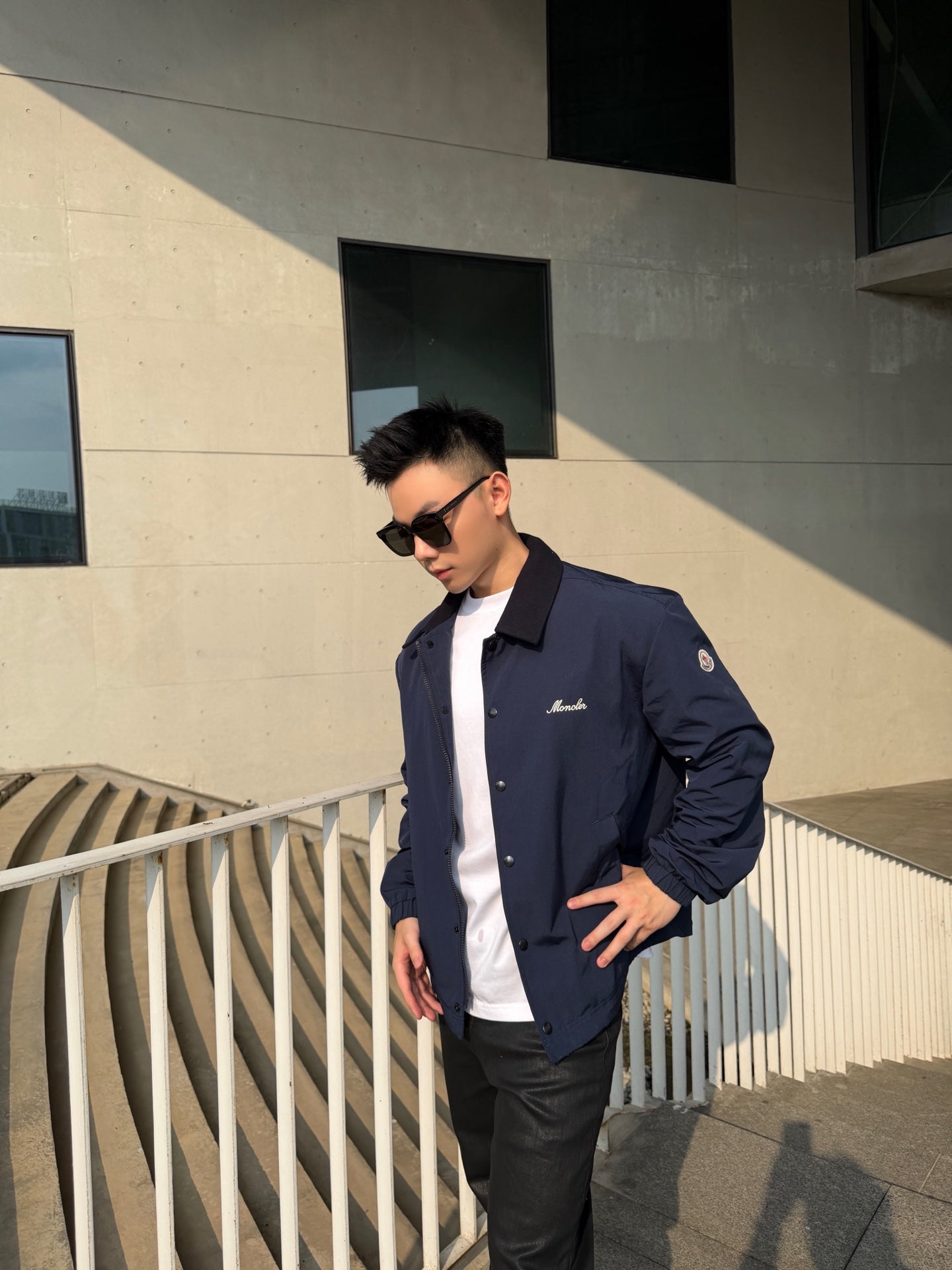2026 New Model Mon Embroidered Logo Coat (AA625-B85)