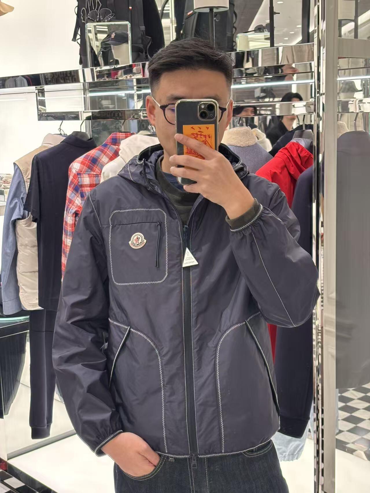 2026 New Model Mon Logo Color-Contrasting Stitch Jacket (AA669-B90)