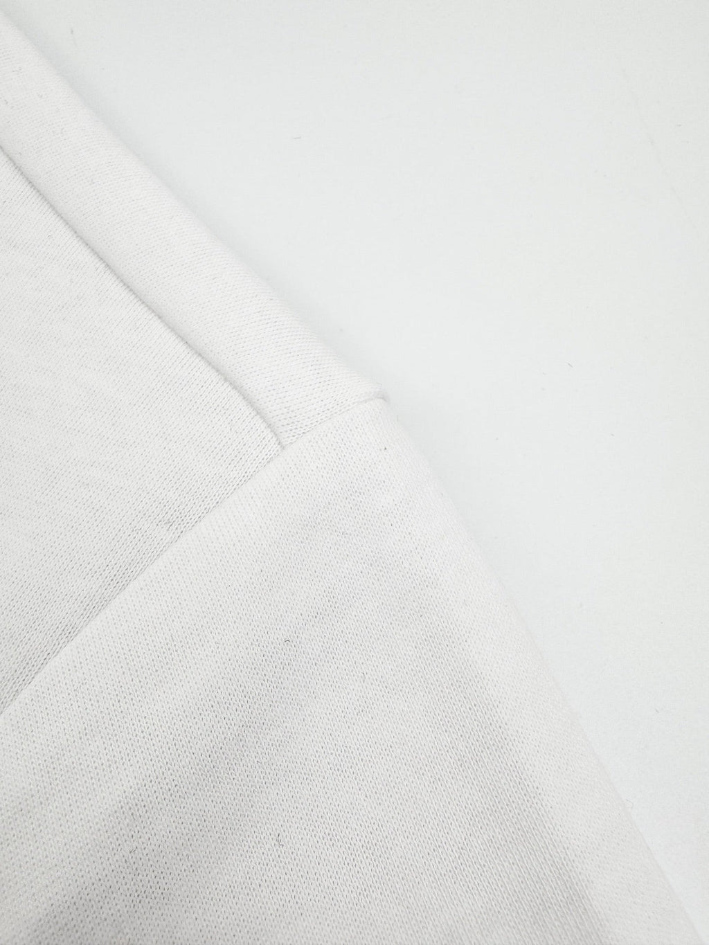 2026 New Triangle Brand T-shirt (CC934-A10)