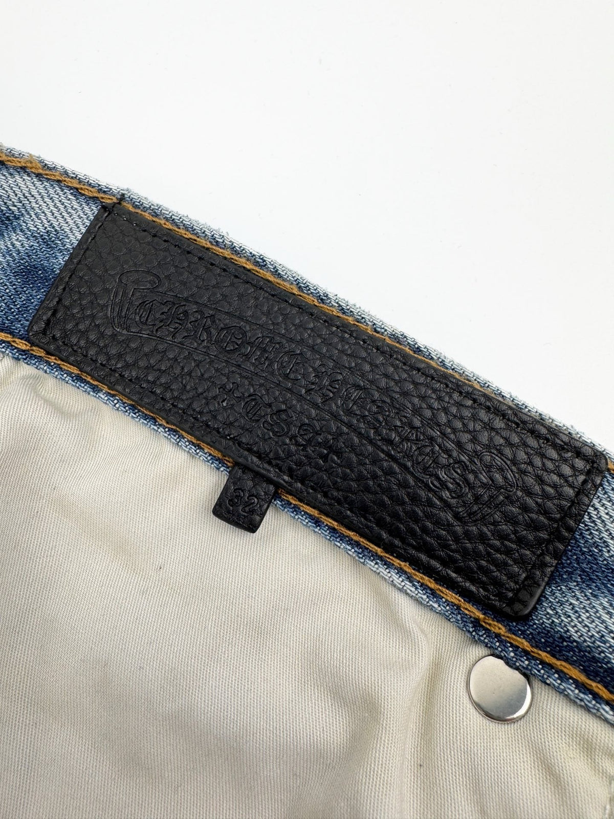 2026 New CH Cross Logo Jeans (CC901-C50)