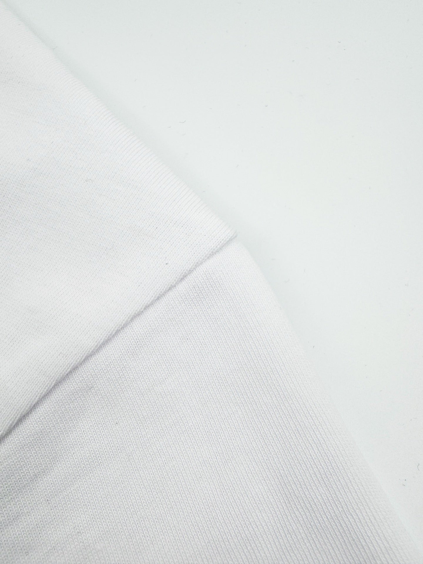 2026 New GU Horsebit Webbing T-Shirt (AA540-A15)