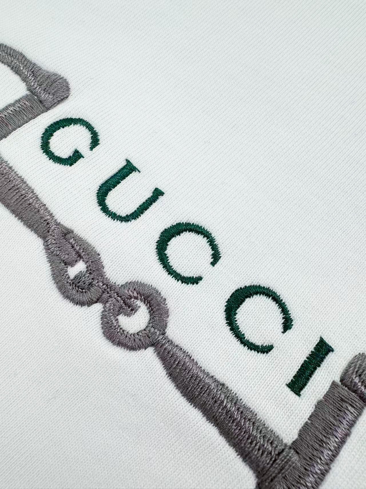2026 New GU Horsebit Webbing T-Shirt (AA540-A15)