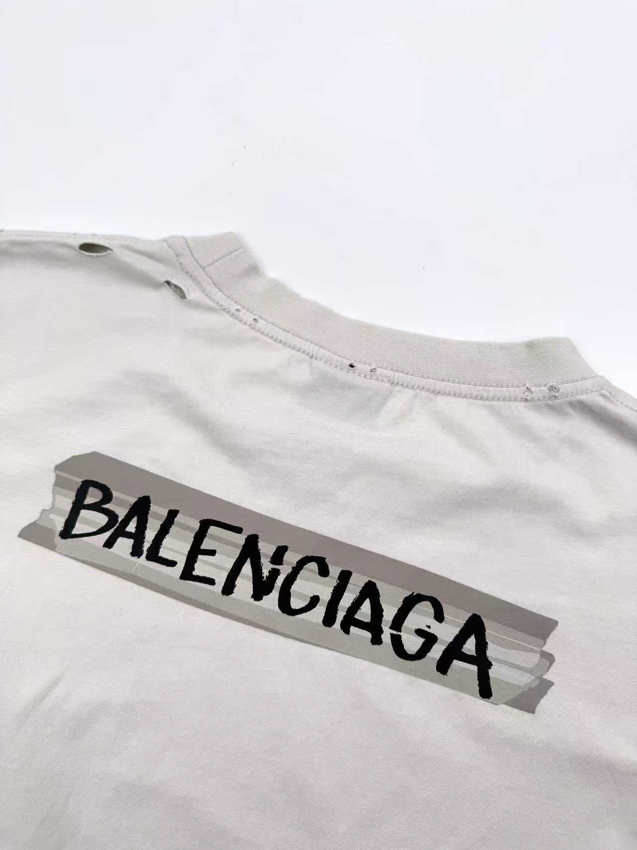 2026 New Balen Distressed Print Letter Short-Sleeve T-Shirt (BB770-A20)