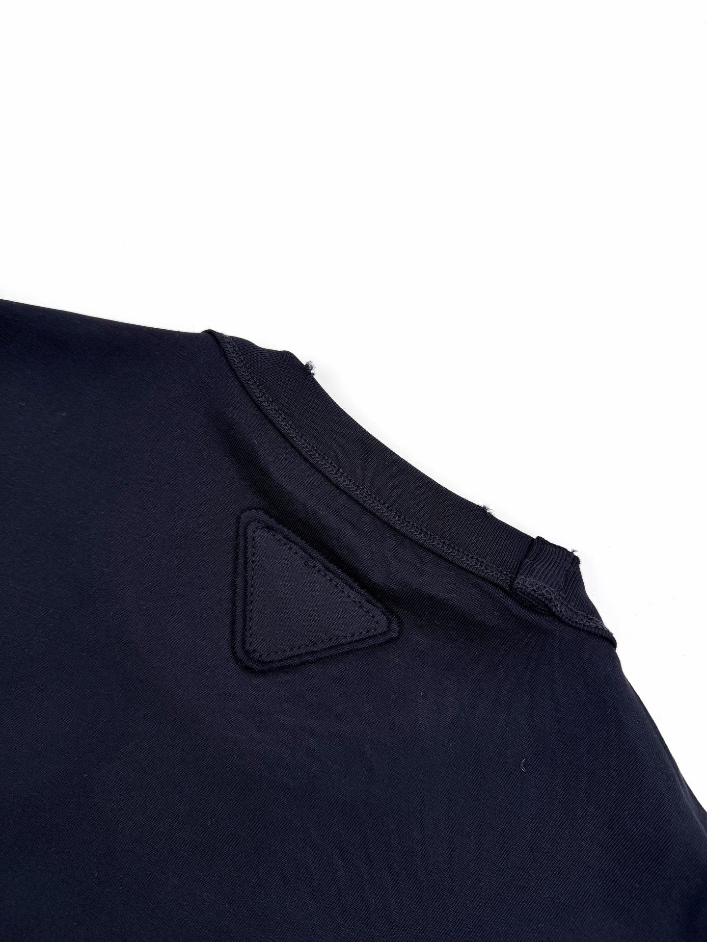 2026 New Triangle Brand Reversible Logo Short-Sleeve Shirt (CC927-A35)