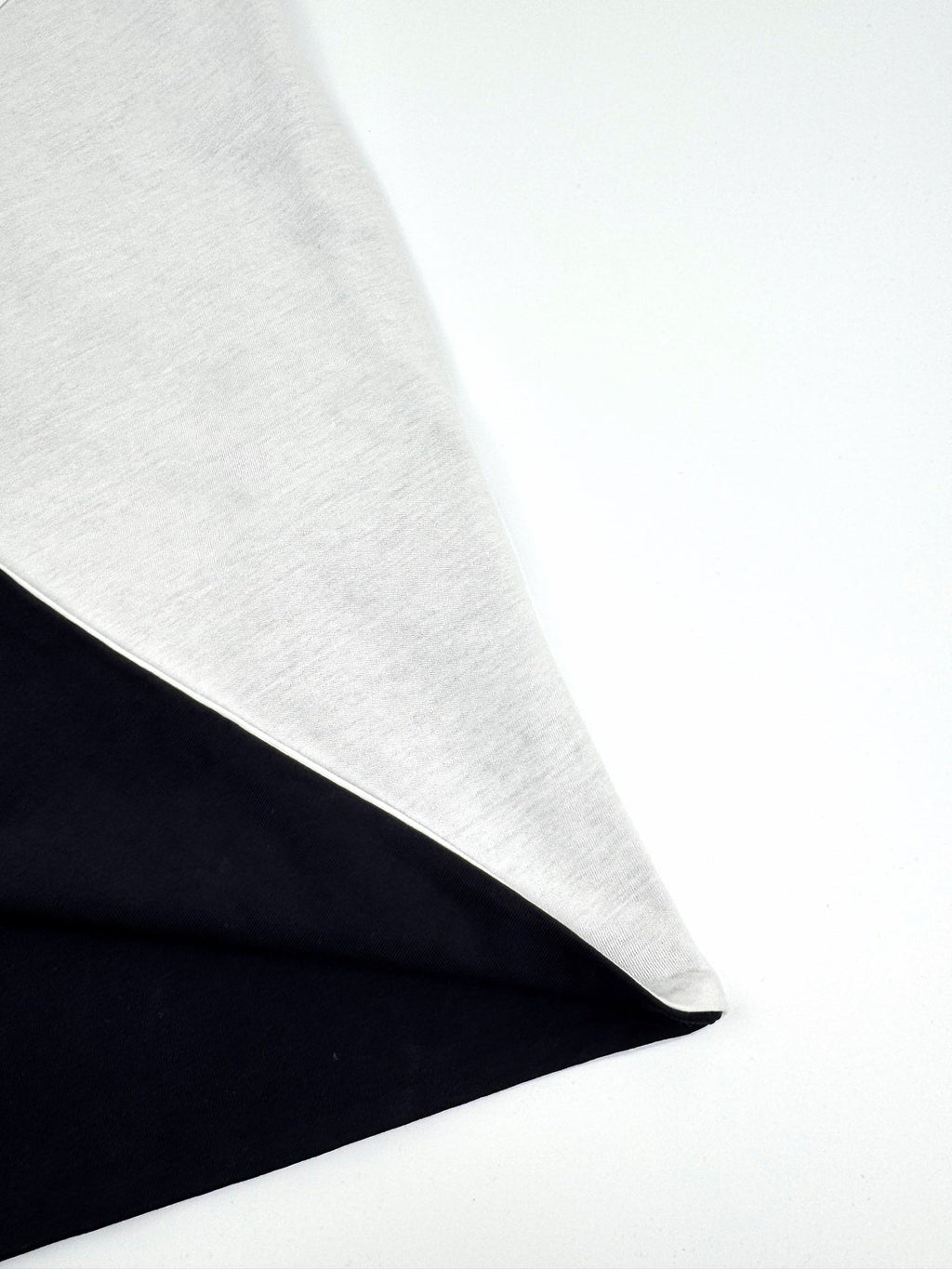 2026 New Triangle Brand Reversible Logo Short-Sleeve Shirt (CC927-A35)