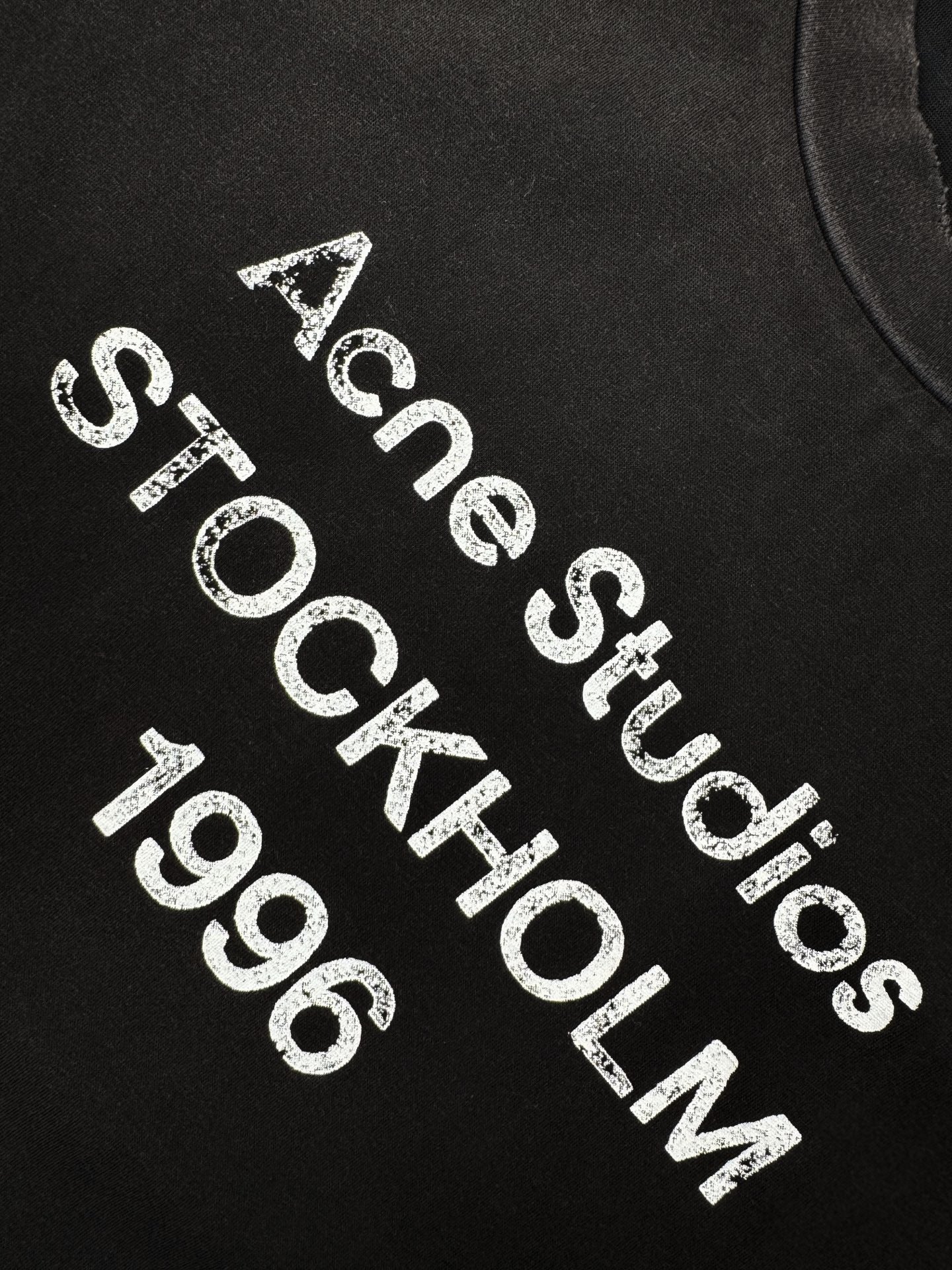 2026 New Ace Spray-Printed Distressed Logo Short-Sleeved Shirt (CC928-A15)