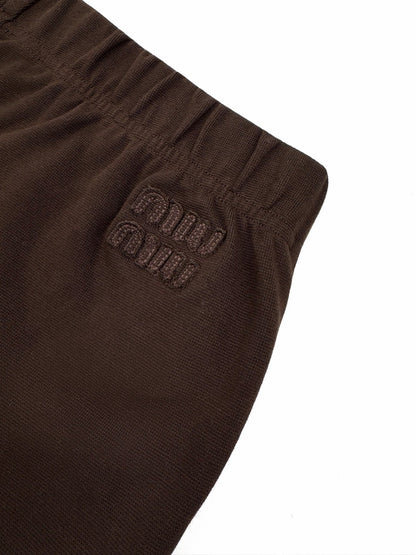 2026 New Style MM Embroidered Logo Casual Trousers (CC907-B70)