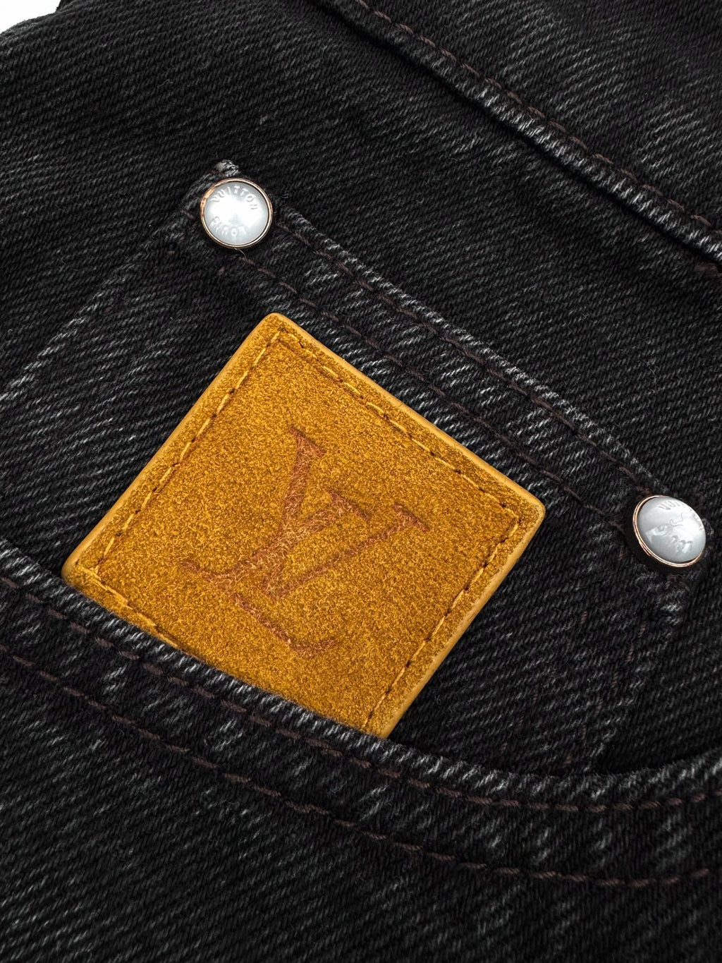 2026 New LY Logo Embroidered Denim Trousers (BB753-B55)