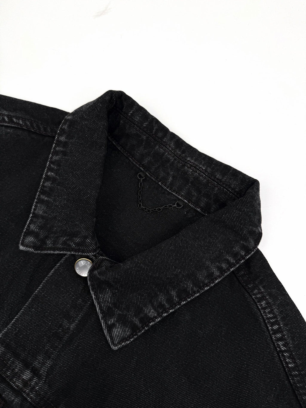 2026 New LY Embroidered Logo Denim Jacket (BB740-B75)