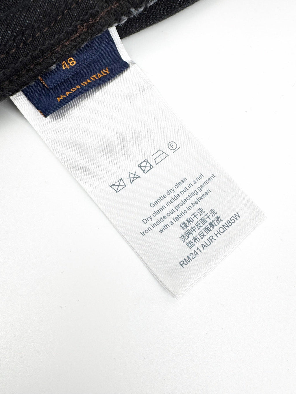 2026 New LY Embroidered Logo Denim Jacket (BB740-B75)