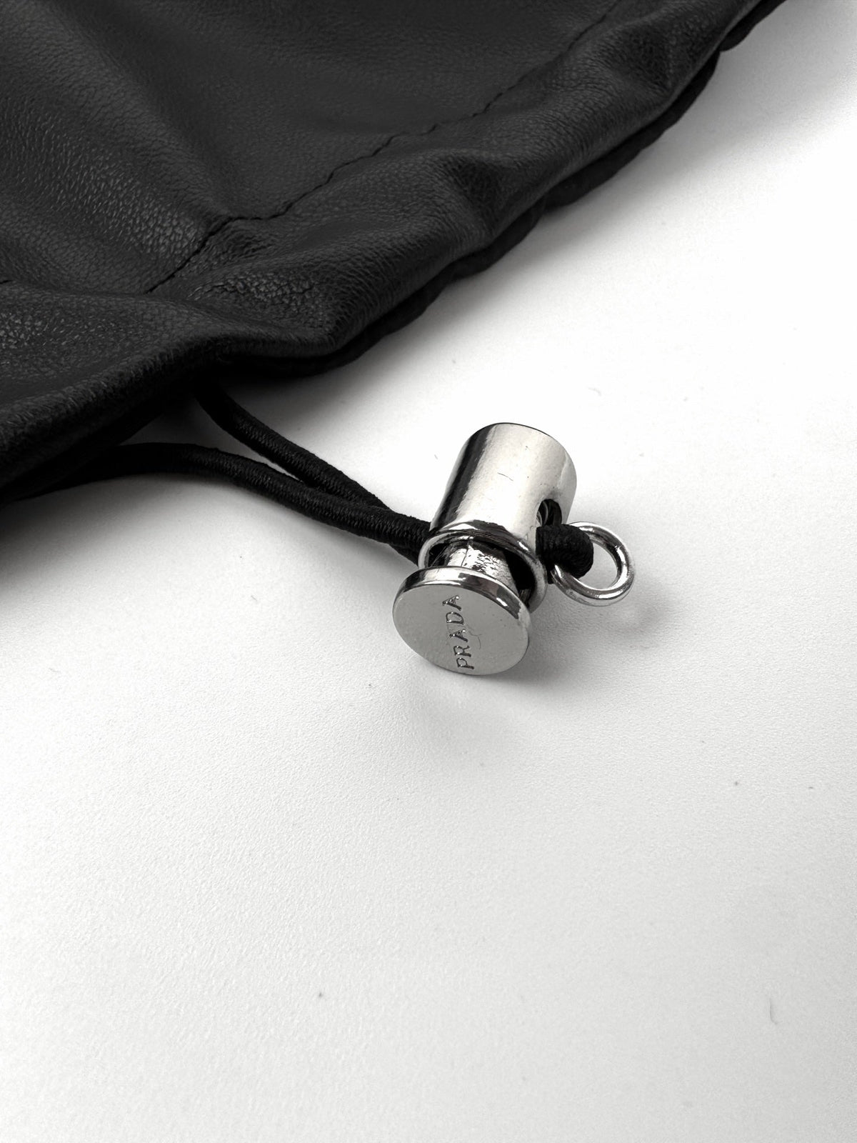2026 New Triangle Brand Reversible Leather-Nylon Hooded Jacket (25299-D80)