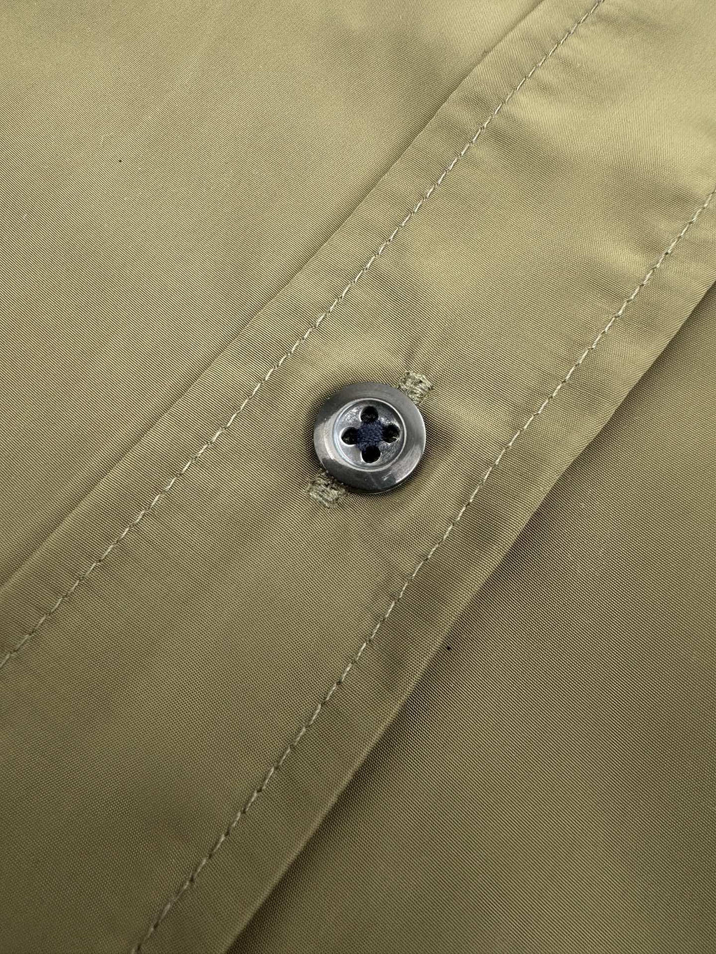 2026 New Triangle Brand Label Shirt (BB760-B20)