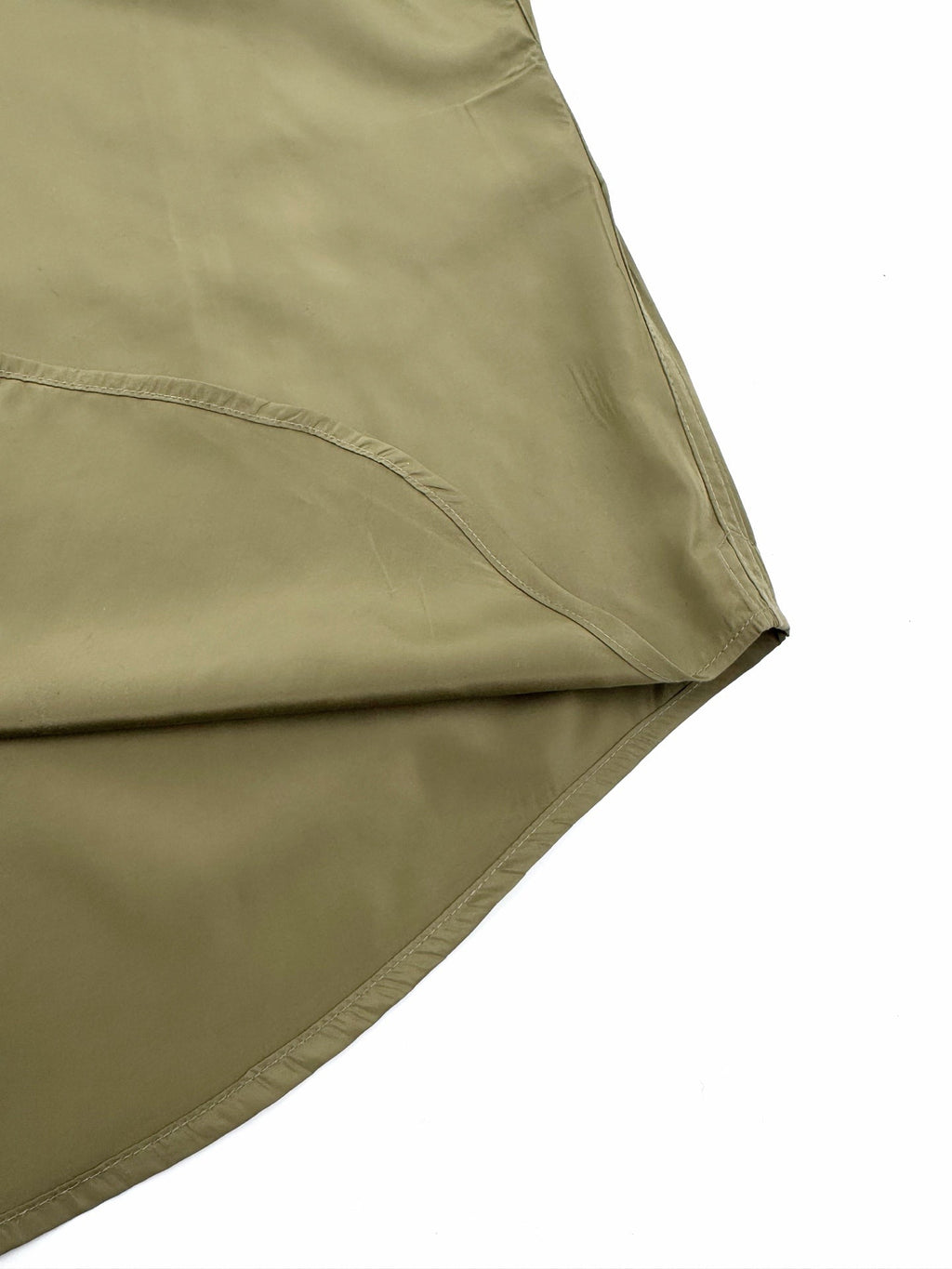 2026 New Triangle Brand Label Shirt (BB760-B20)