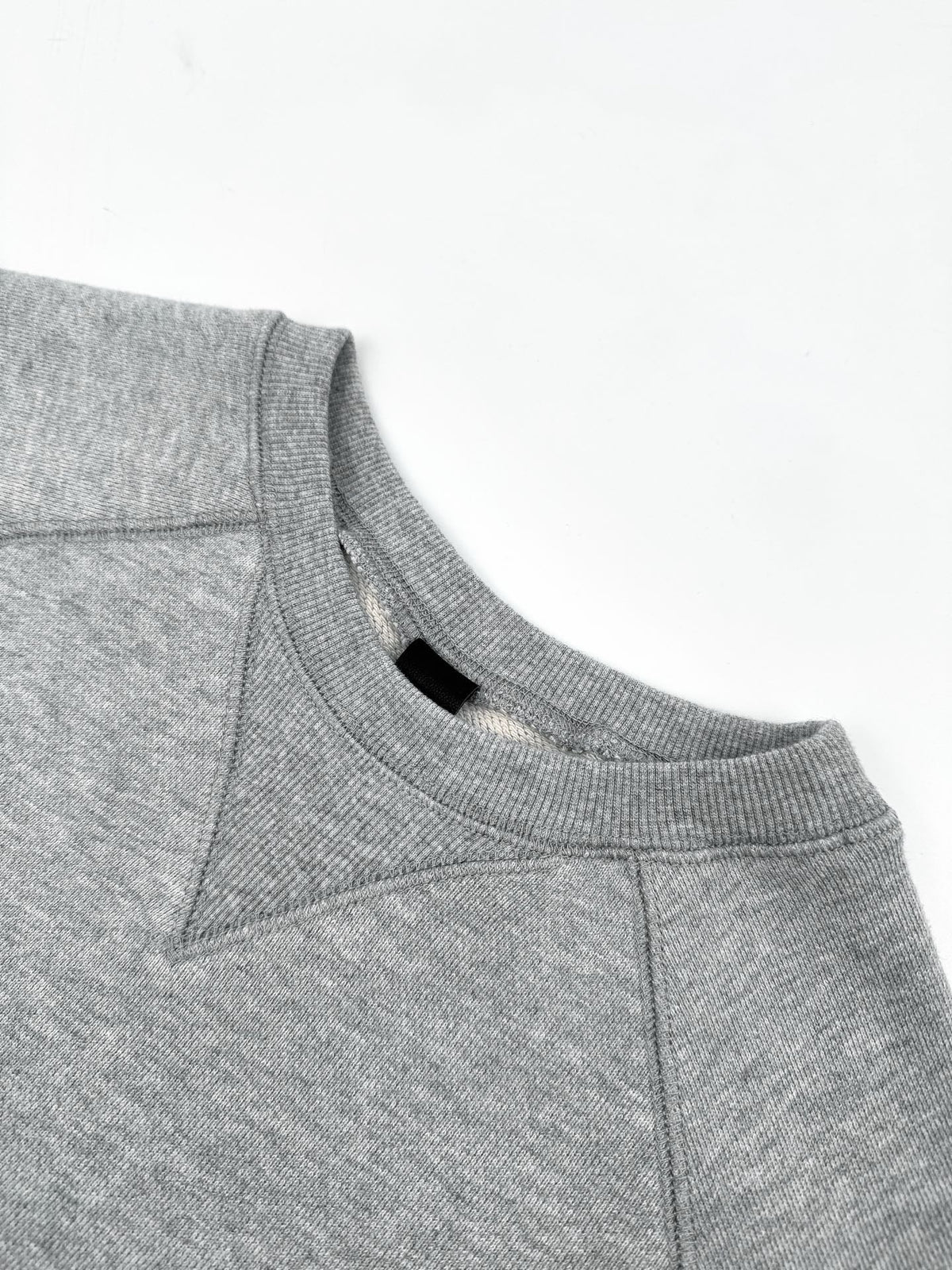 2026 New CH Logo Crew Neck Sweatshirt (CC917-B20)