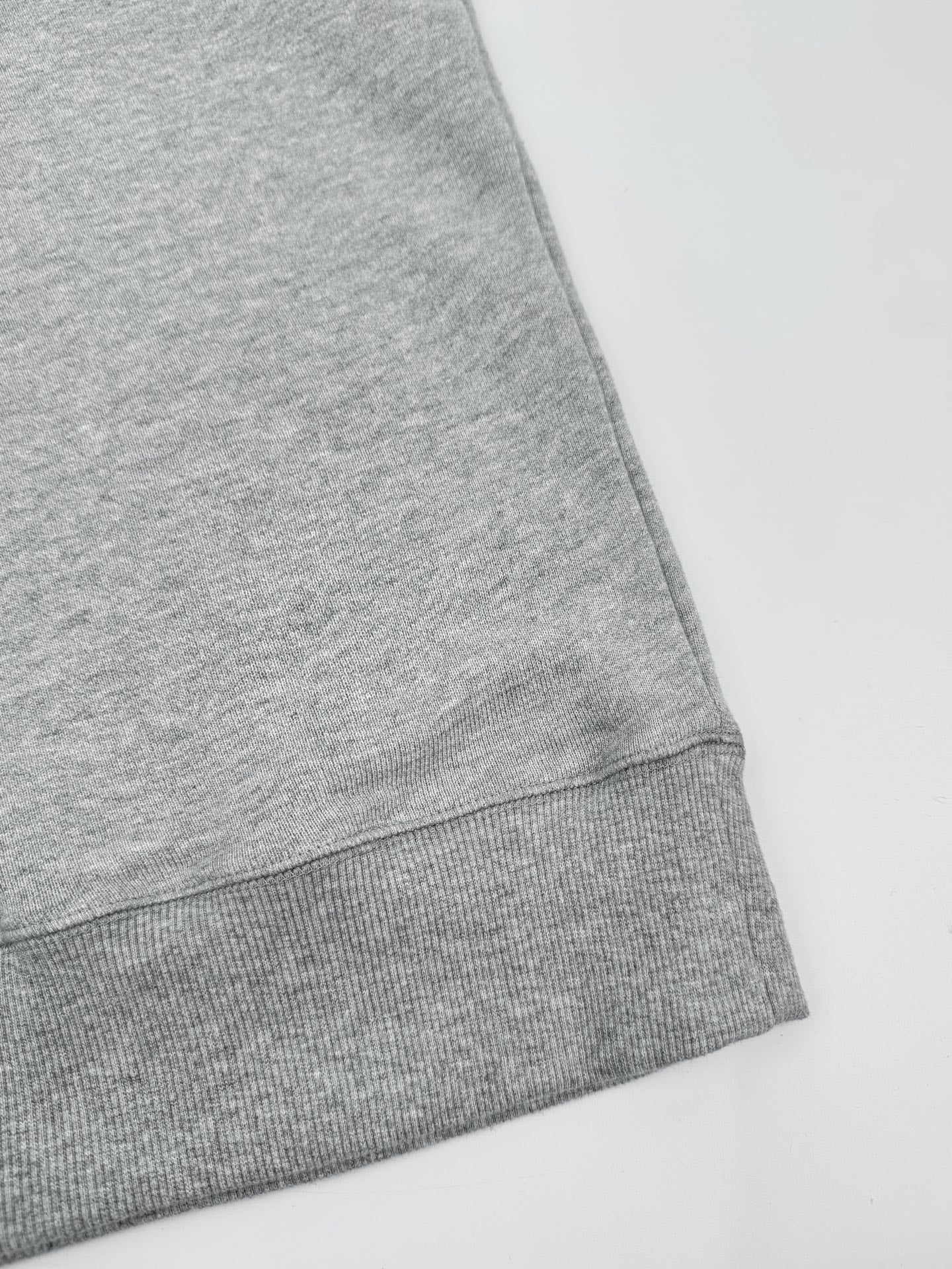 2026 New CH Logo Crew Neck Sweatshirt (CC917-B20)