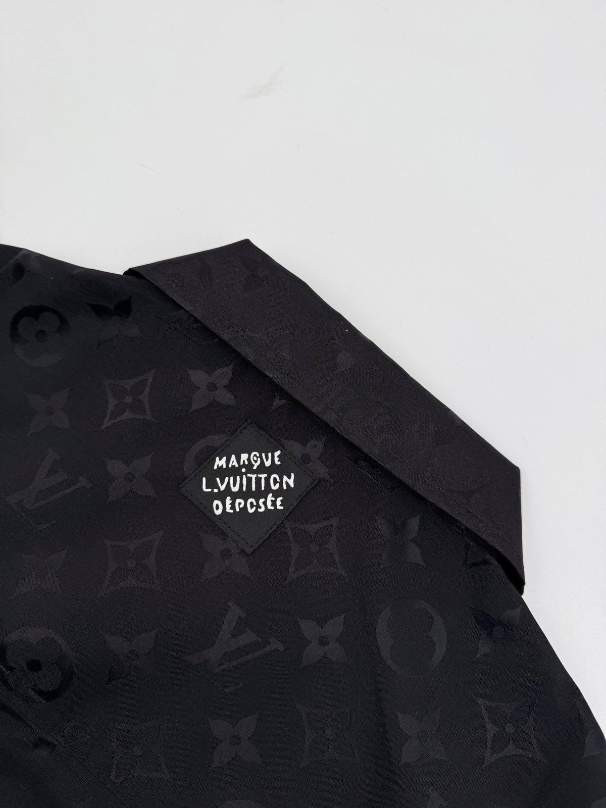 2026 New LY Corrugated Jacquard Jacket-Style Shirt (MM082-B55)