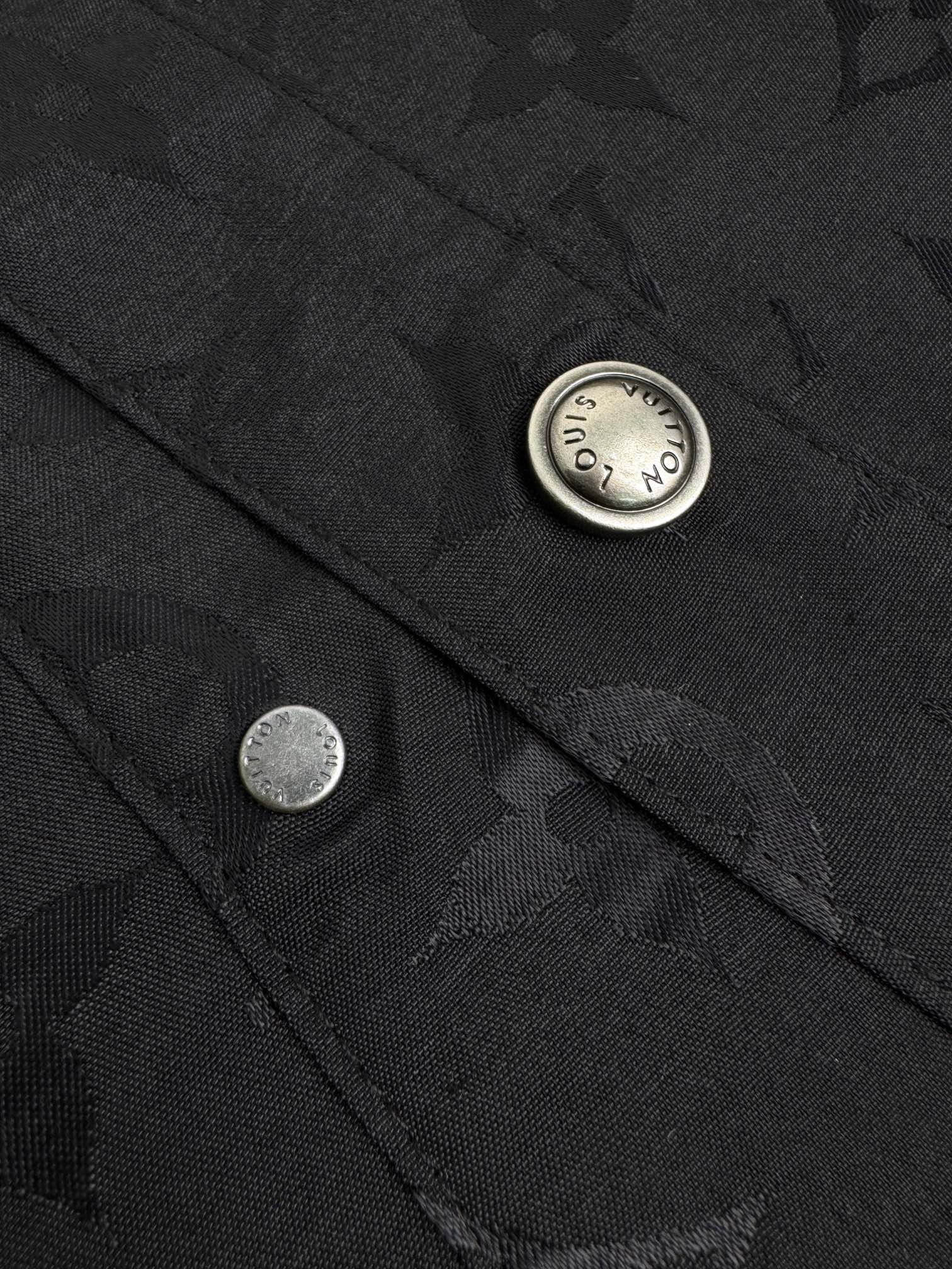 2026 New LY Corrugated Jacquard Jacket-Style Shirt (MM082-B55)