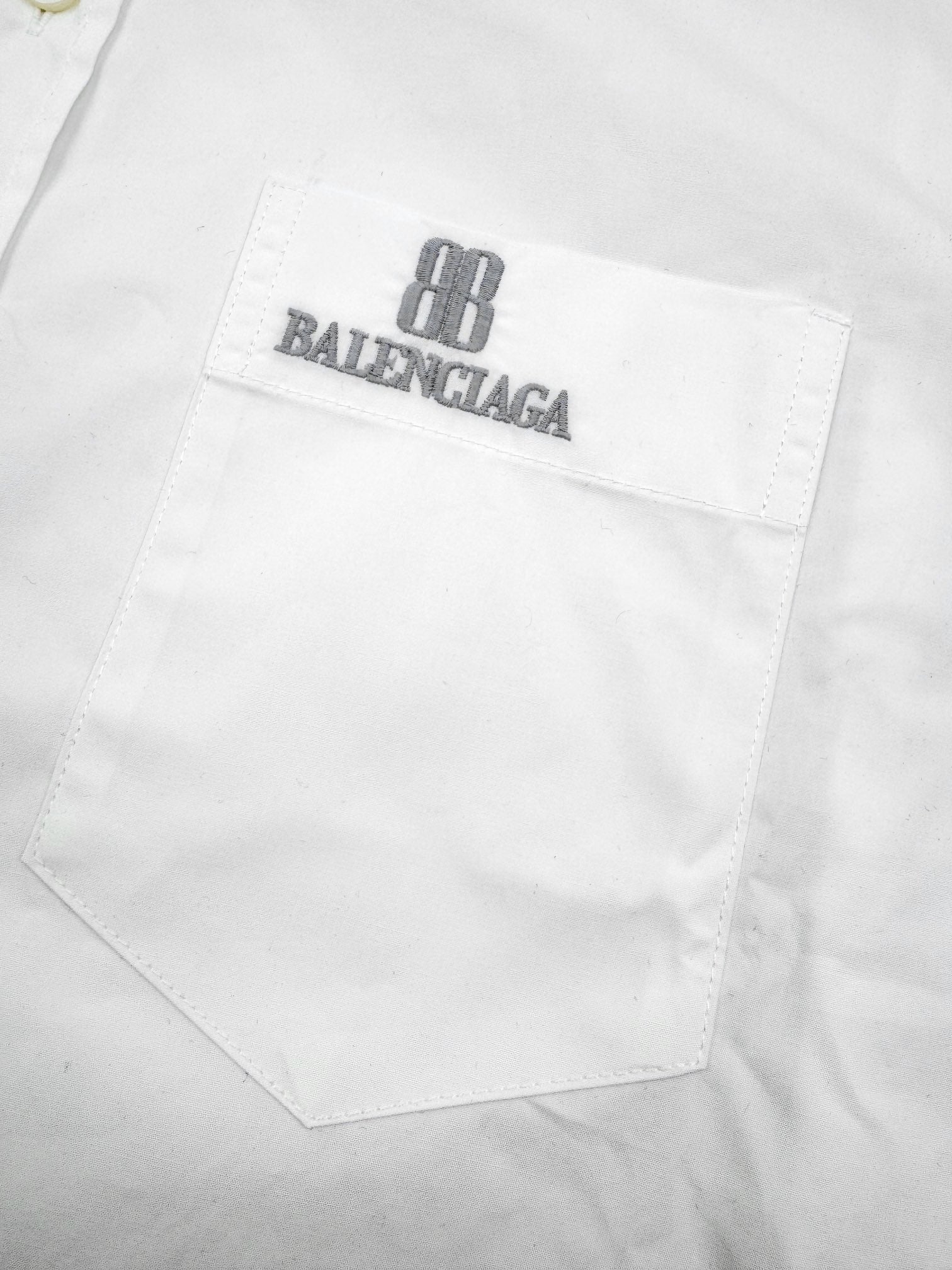 2026 New Balen BB Embroidered Shirt (25256-B25)