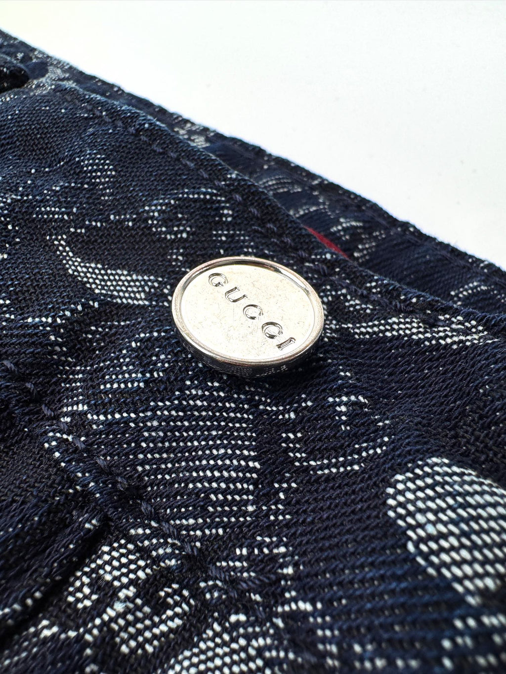 2026 New Arrival: GU All-Over Print Denim Trousers (MM097-B65)