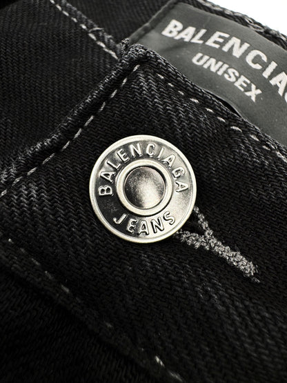 2026 New Balen Patch-Pocket Jeans (MM027-C30)