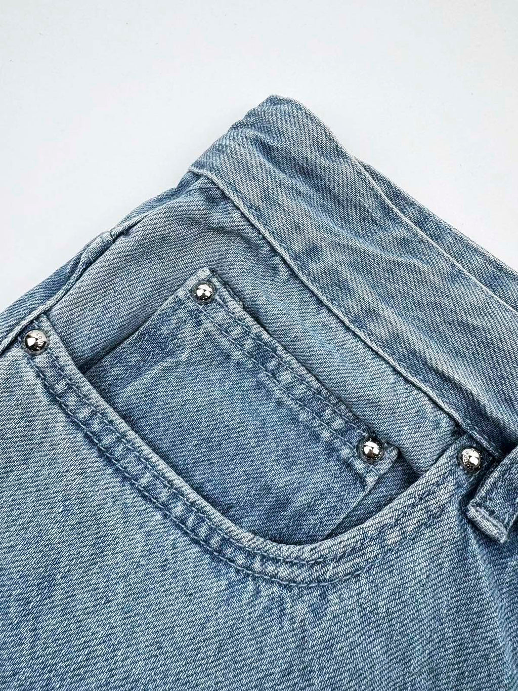 2026 New Arrival LY Washed Distressed Jeans (MM014-C30)