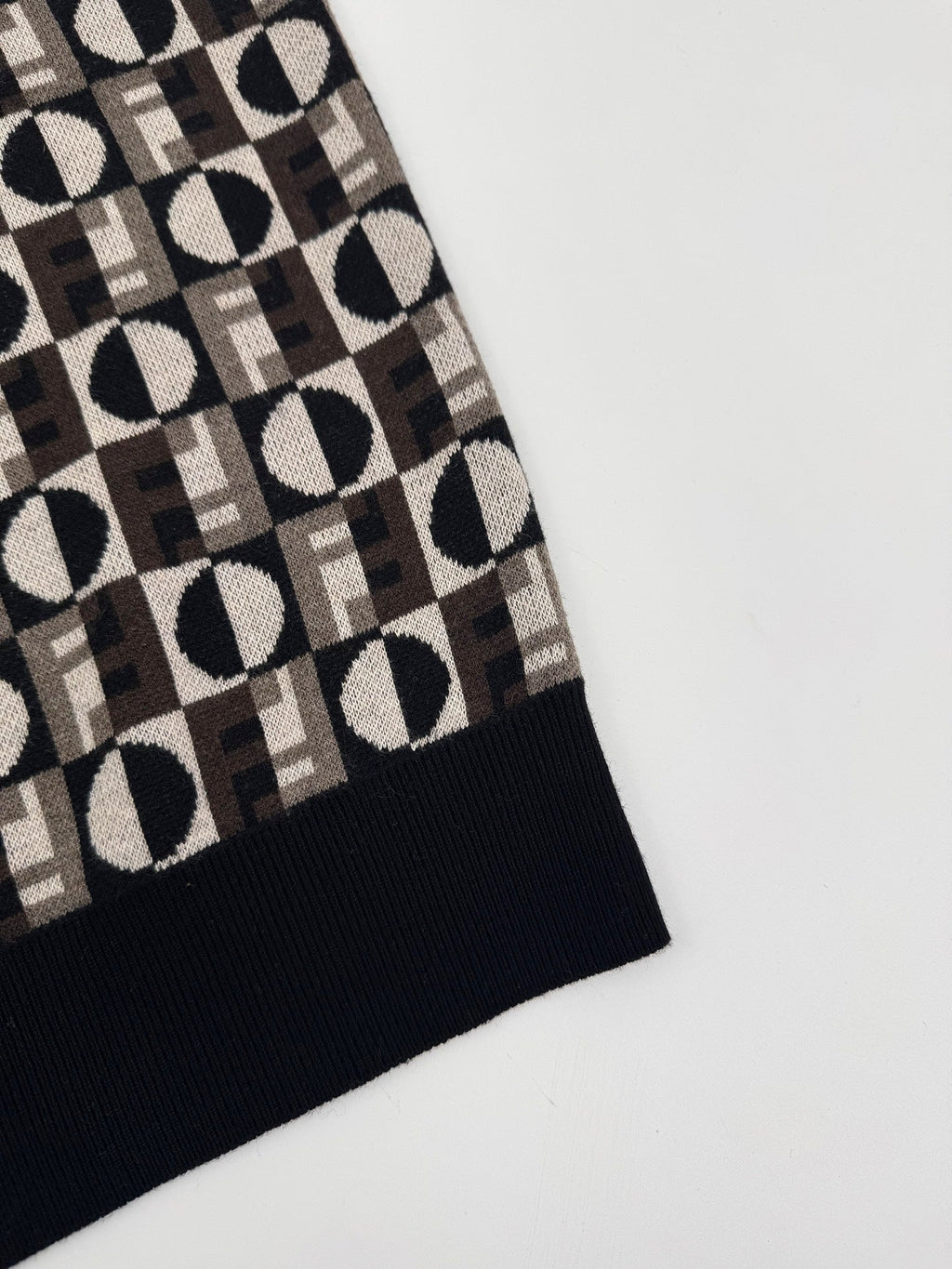 2026 New Arrival FF Jacquard Jumper (25385-B35)