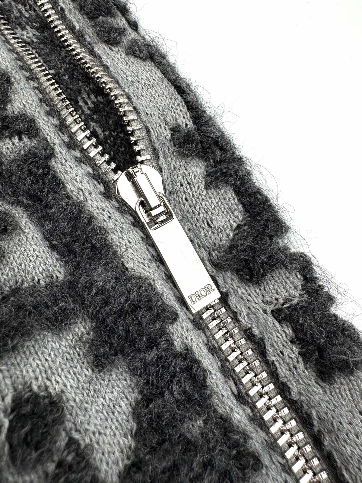 2026 New Arrival CD Jacquard Zip-Up Jumper (25305-C20)