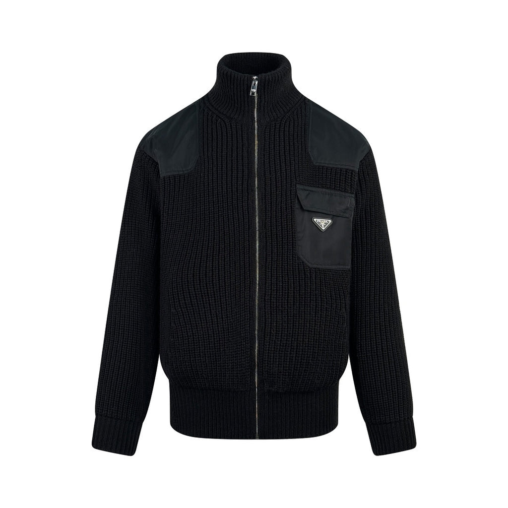 2026 New Triangle Brand Knitted Cardigan (24067-C40)