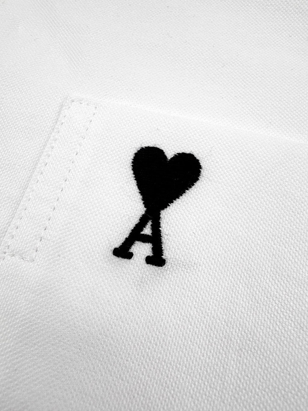 2026 New Heart A Short-Sleeved Shirt with Heart Embroidery (BB803-A55)