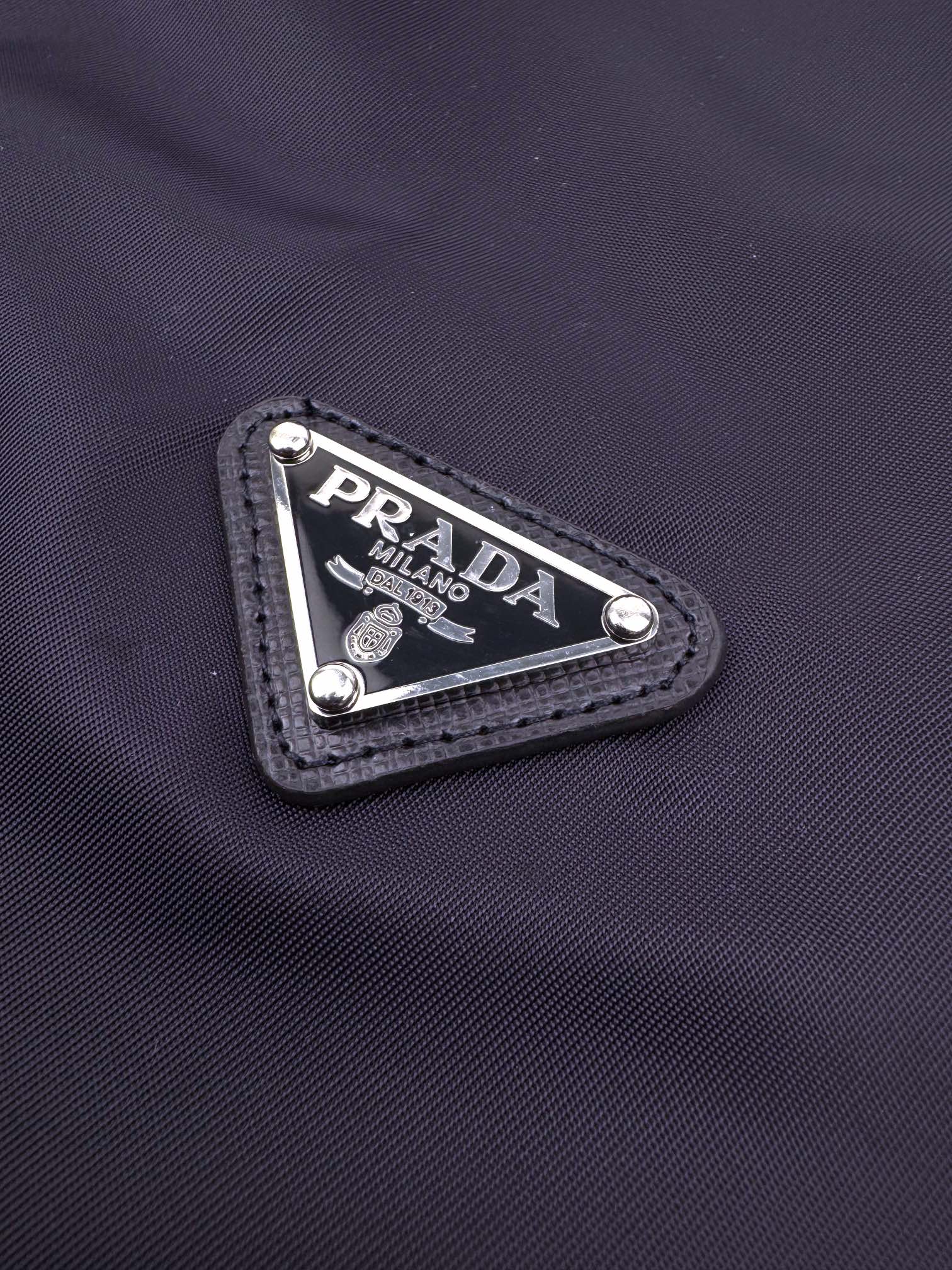 2026 New Triangle Brand Triangular Logo Knitted Patchwork Nylon Jacket (25359-B80)