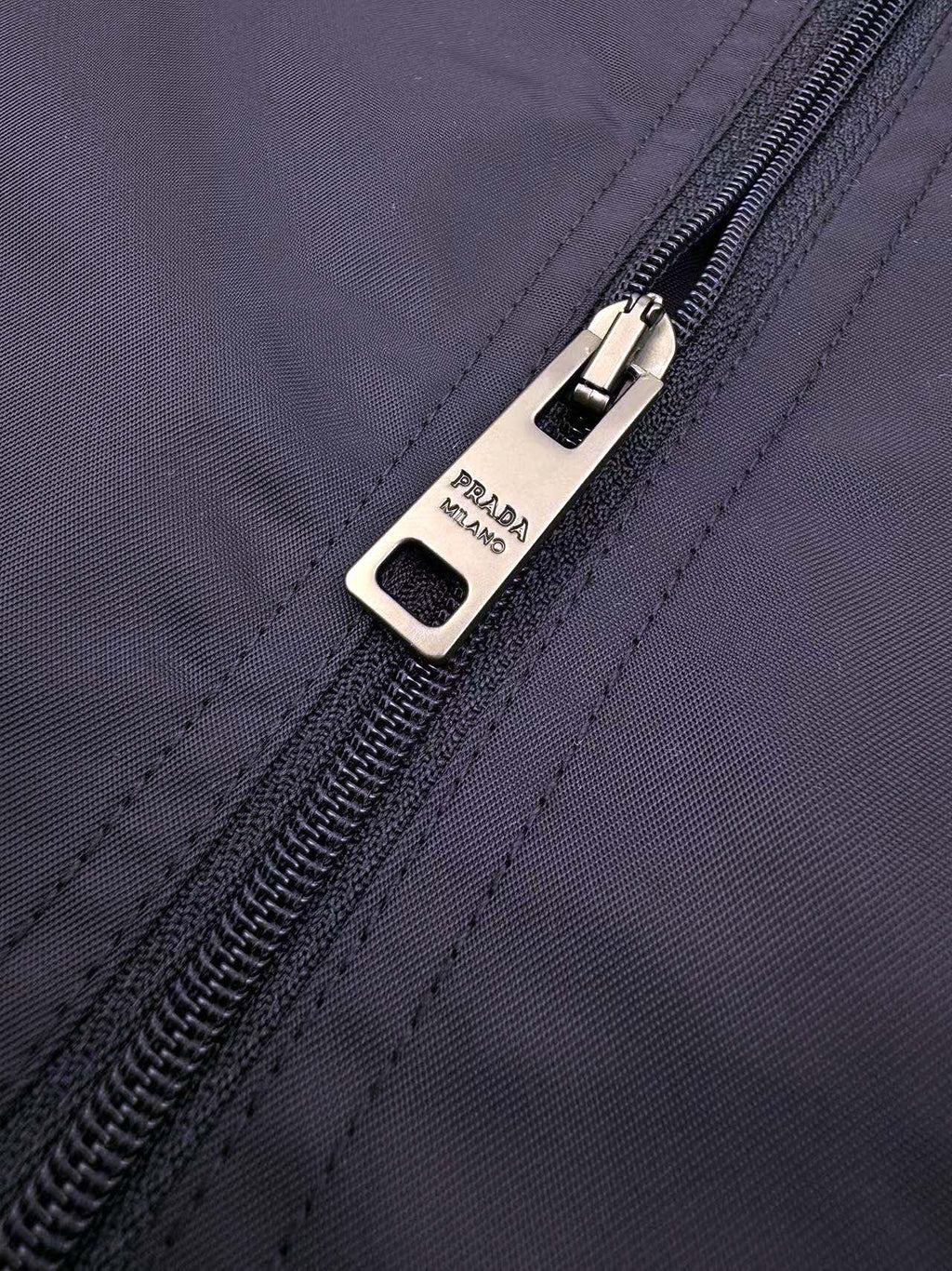 2026 New Triangle Brand Triangular Logo Knitted Patchwork Nylon Jacket (25359-B80)