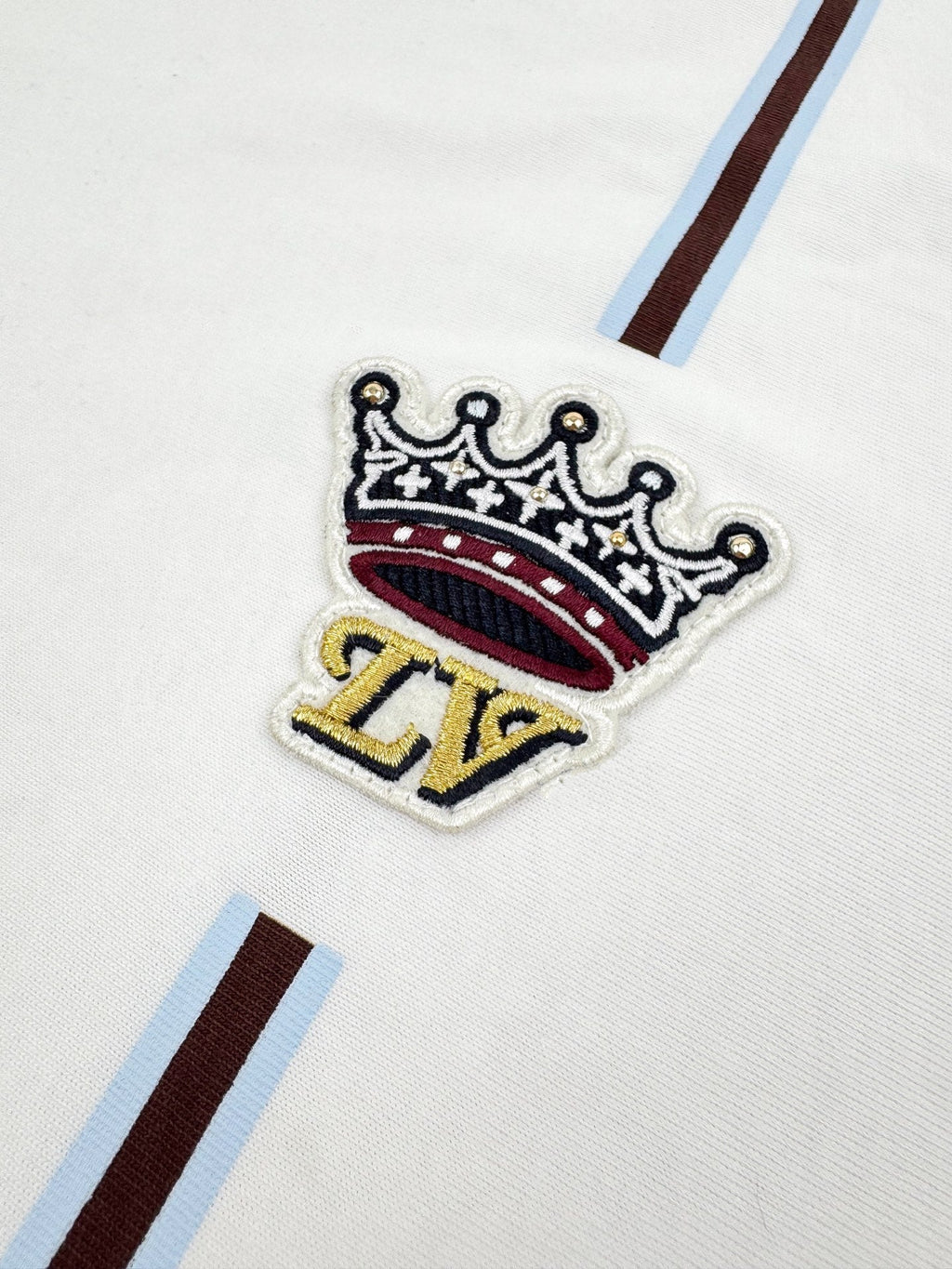 2026 New LY Logo Crown Short-Sleeved T-Shirt (AA552-A20)