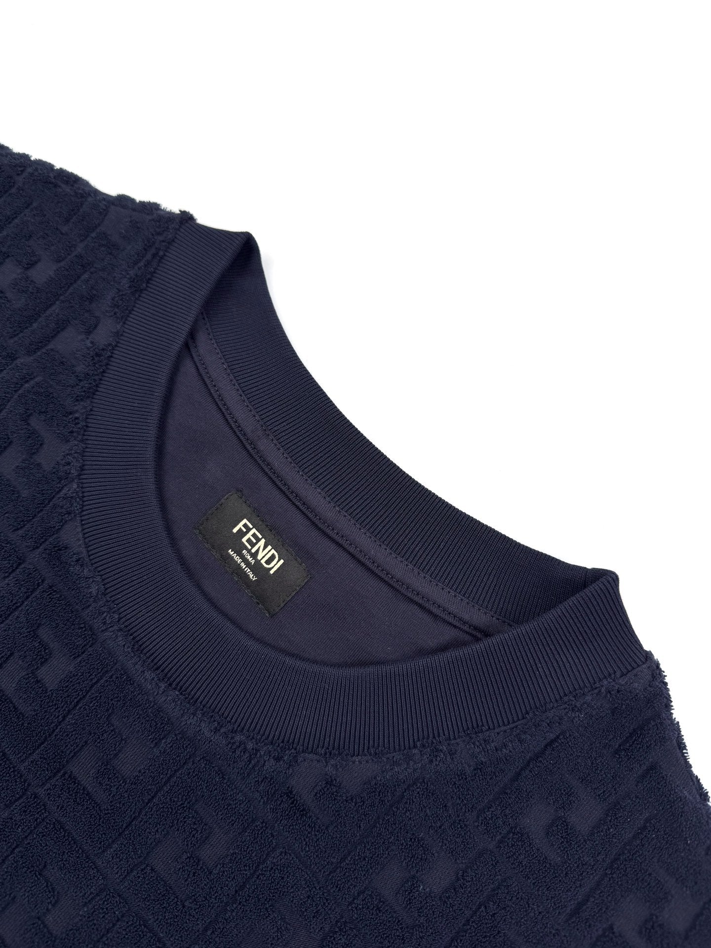 2026 New FF Logo Embossed Short-Sleeve Shirt (25161-A20)