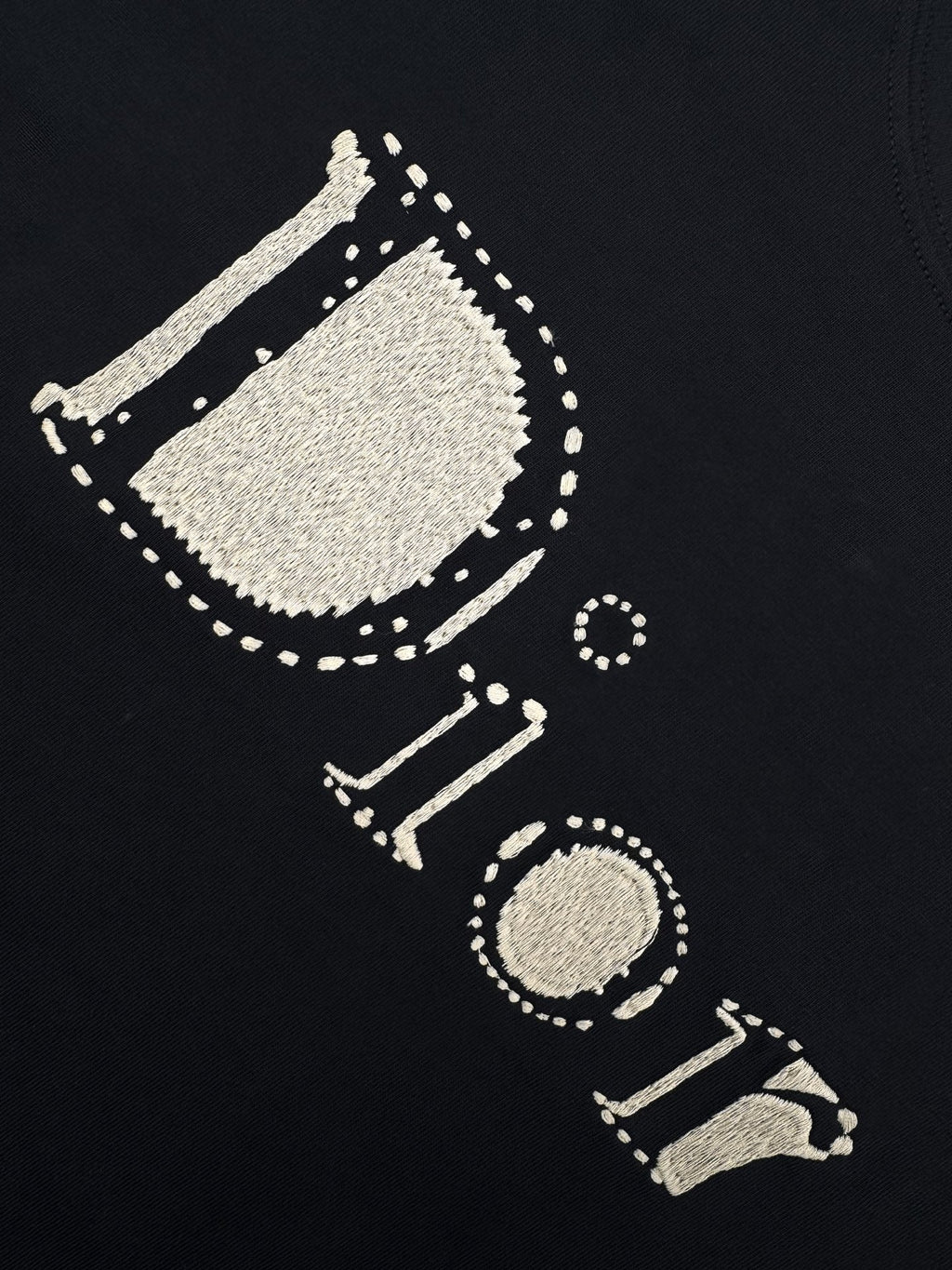 2026 New CD Embroidered Short Sleeve (BB809-A10)