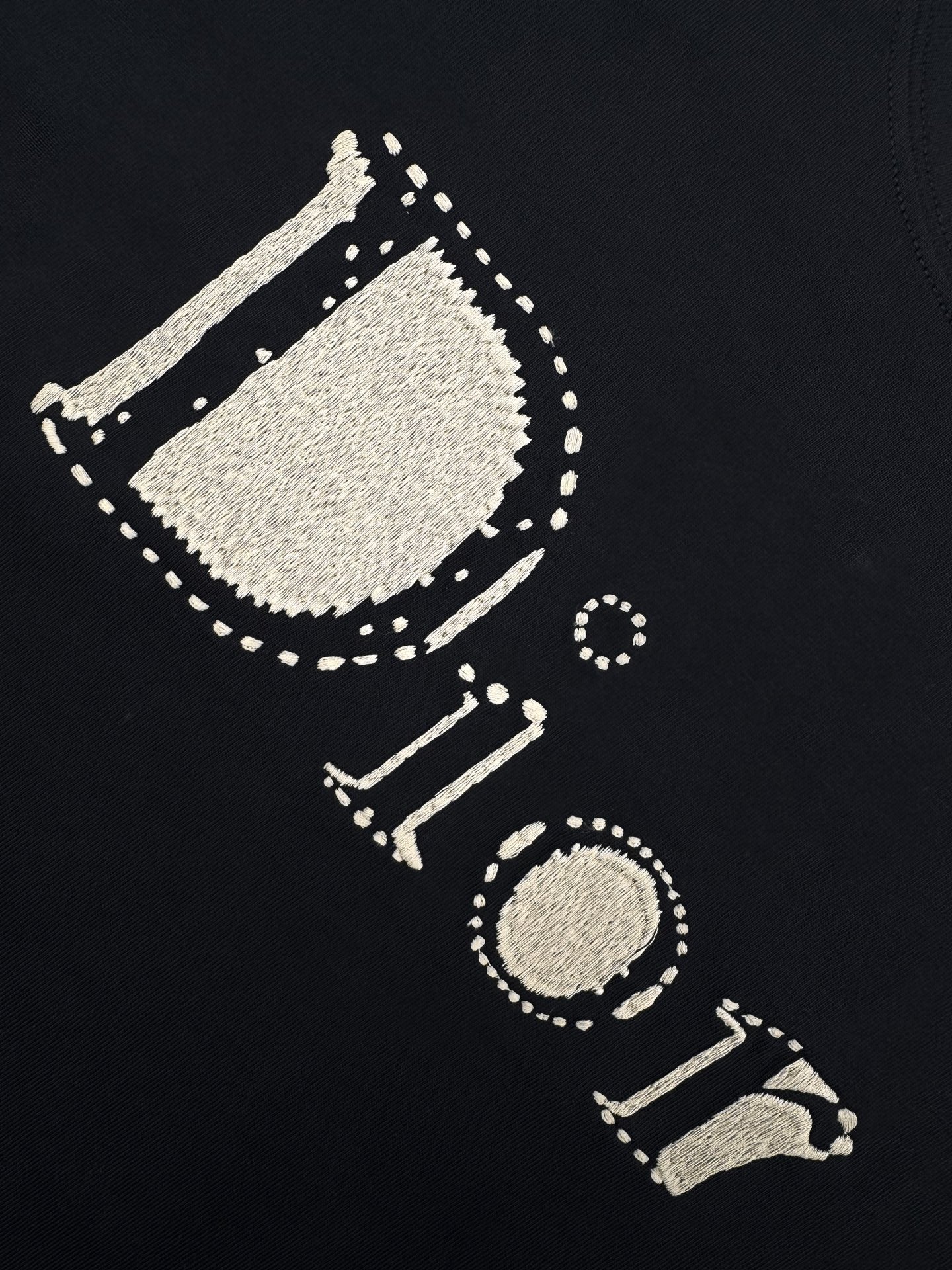 2026 New CD Embroidered Short Sleeve (BB809-A10)