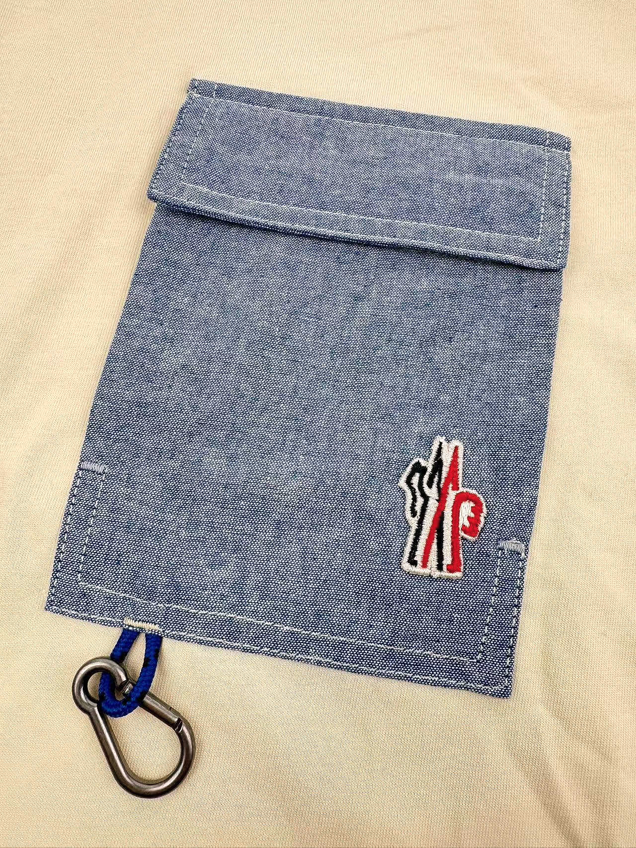 2026 New Mon Logo Pocket Short-Sleeved T-Shirt (AA572-A20)