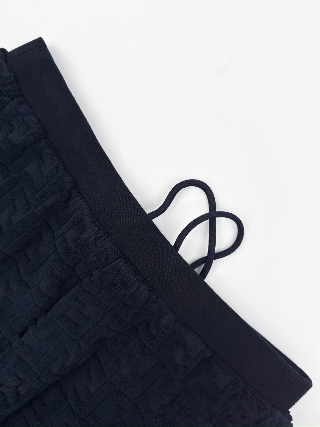 2026 New FF Logo Embossed Shorts (MM038-A60)