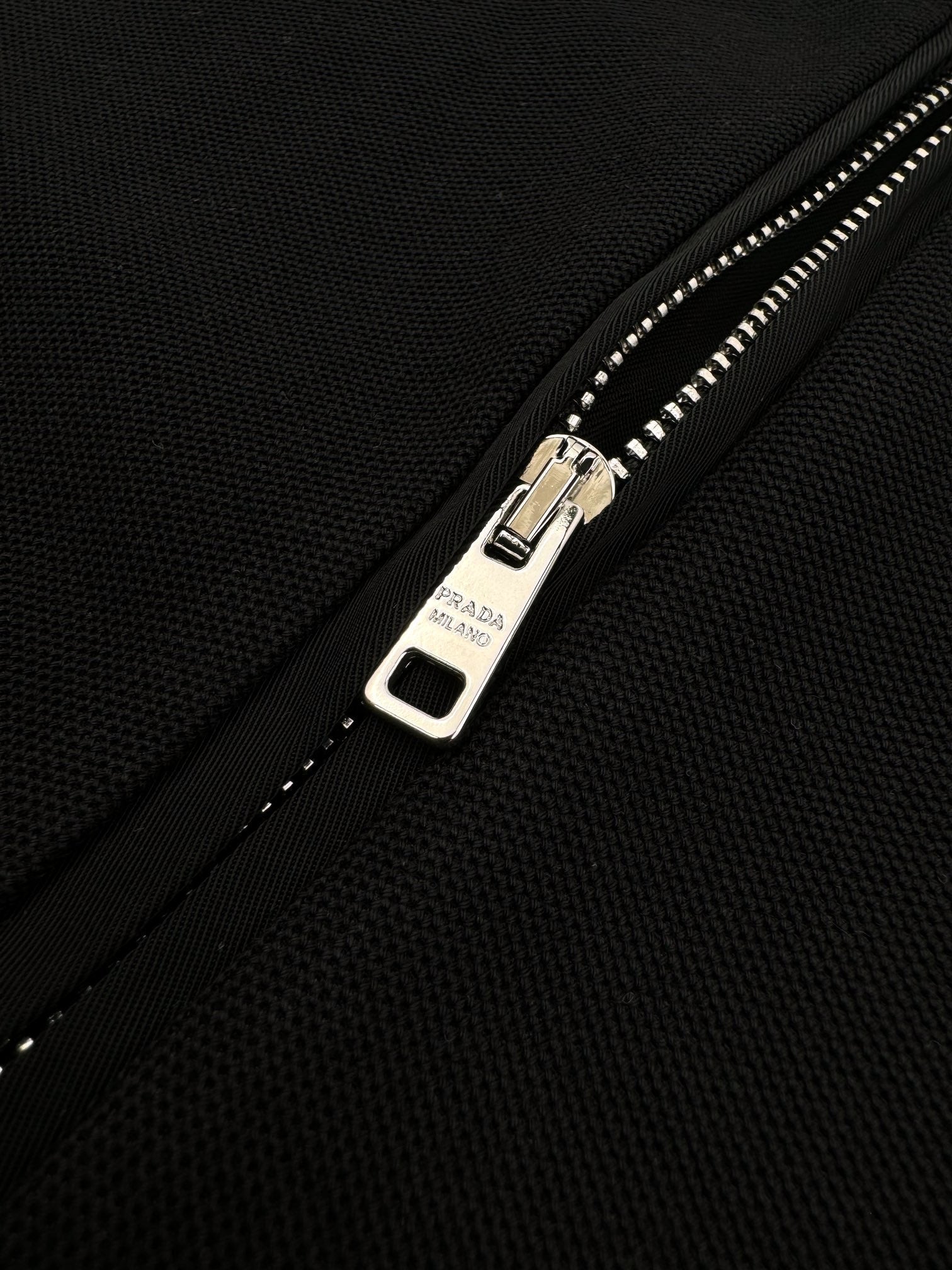 2026 New Triangle Brand Polo Shirt (25109-A40)