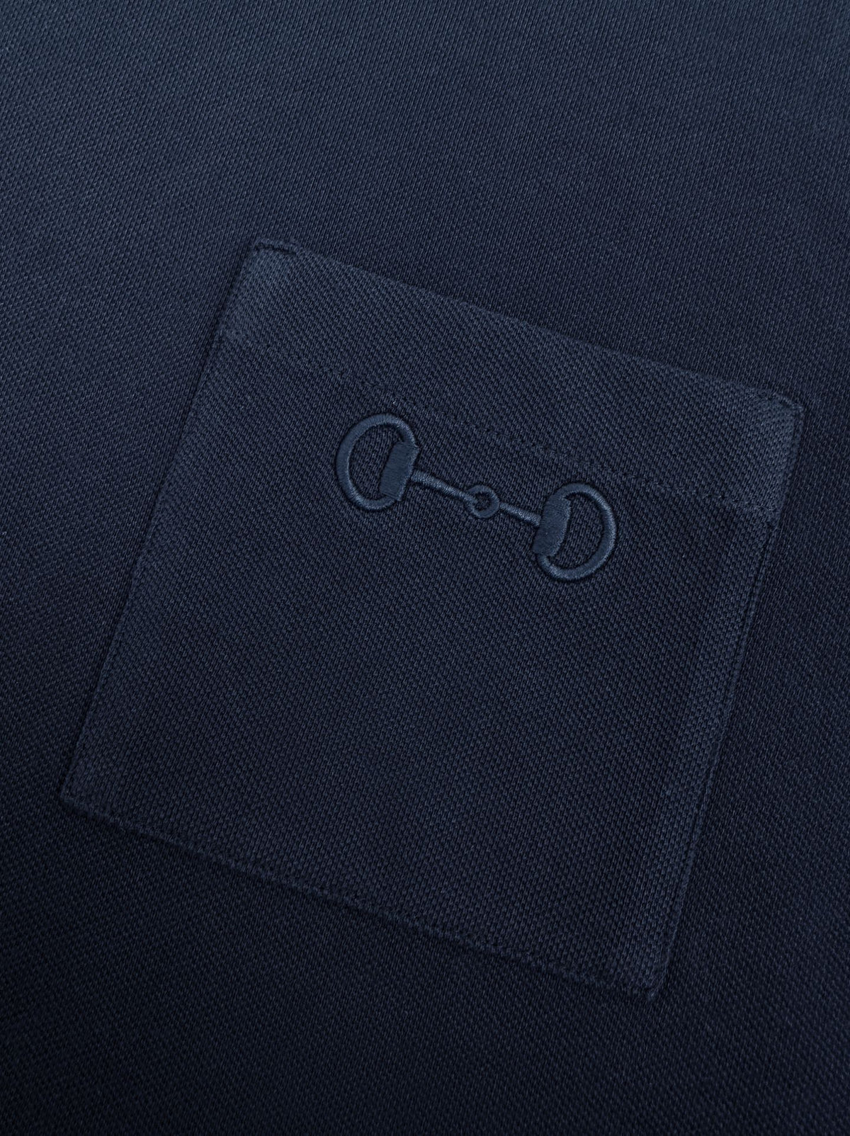 2026 New GU Short-Sleeve Shirt with Horsebit Embroidery on the Pocket (CC964-A10)