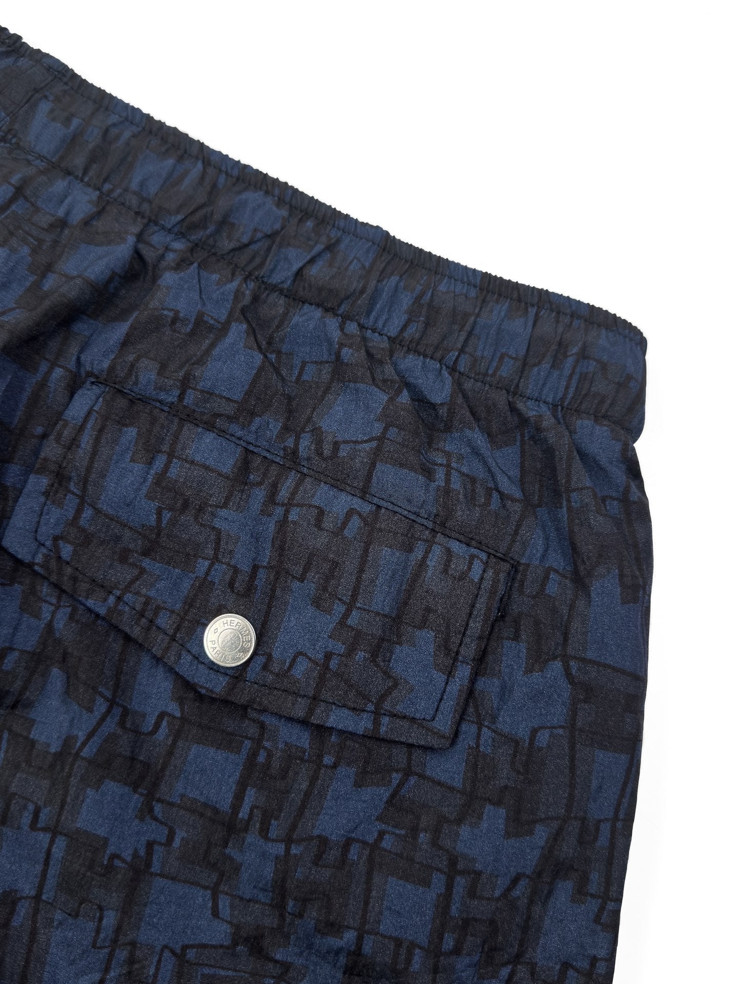 2026 New Arrival H All-Over Print Shorts (AA577-A55)