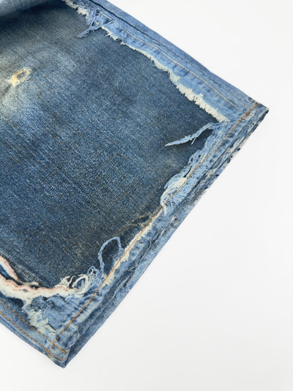 2026 New Acn Optical Illusion Print, Dyed and Distressed Denim Shorts (CC967-B45)