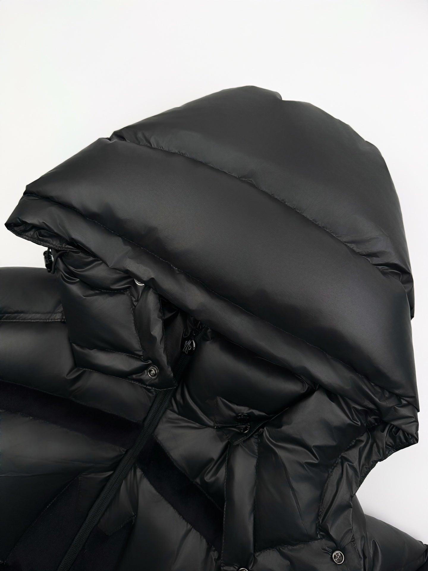 2026 New Mon Batman Logo Down Jacket (24064-F20)
